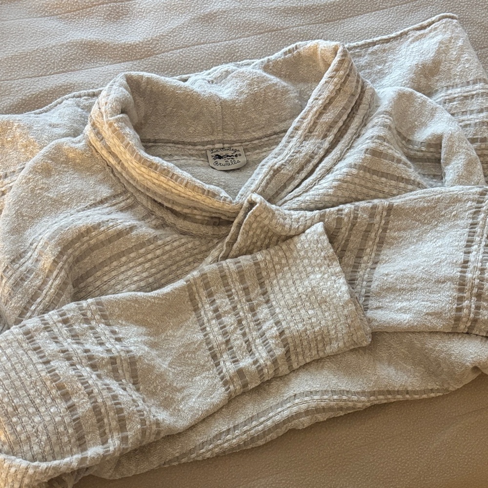 La Bottega di Brunella Cream Sweater